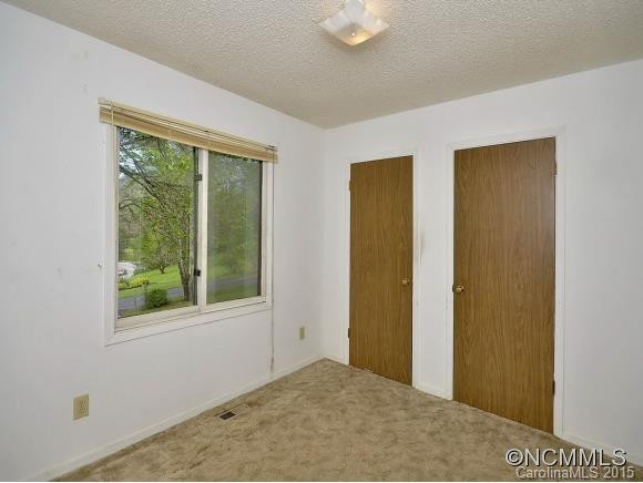 2 TIMOTHY LANE - Photo 7