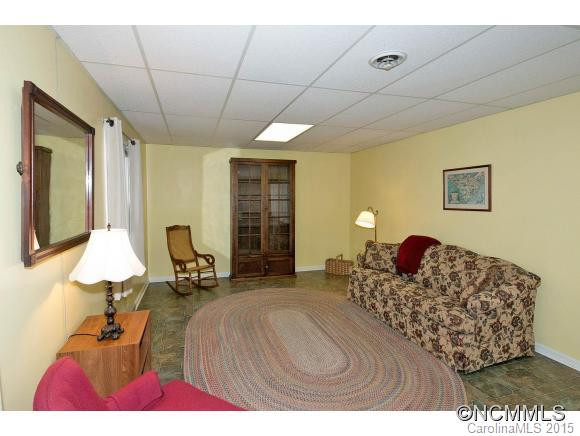 188 Kalmia Terrace Court #44 - Photo 17
