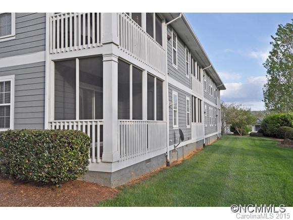 2605 Sagamore Lane - Photo 3