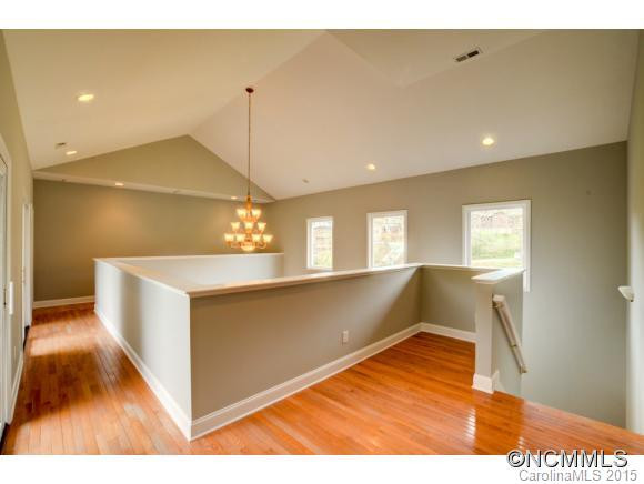 7 Oxford Court - Photo 13
