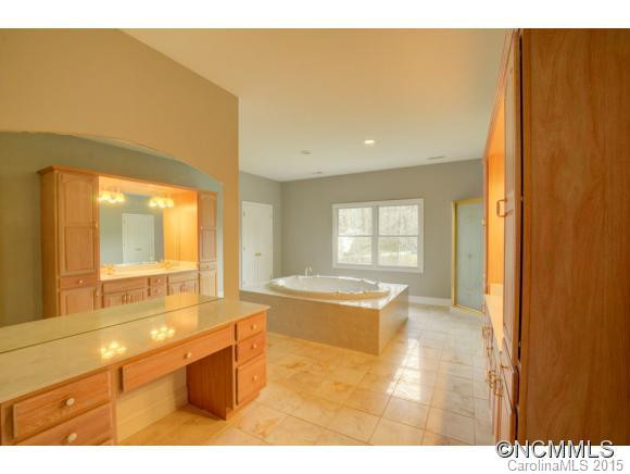7 Oxford Court - Photo 16