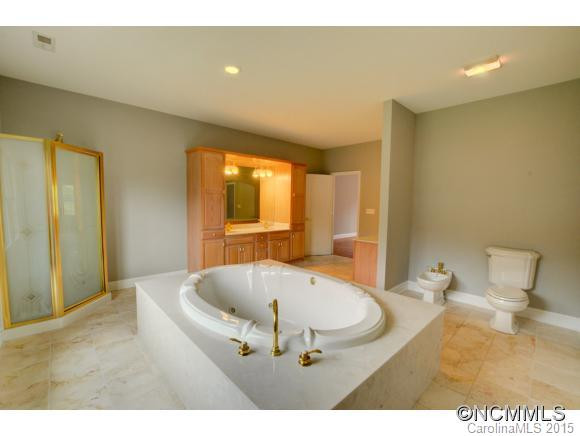 7 Oxford Court - Photo 17