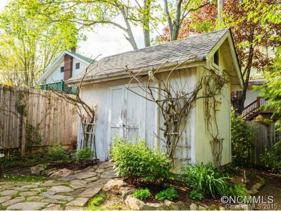 6 Brucemont Circle - Photo 23