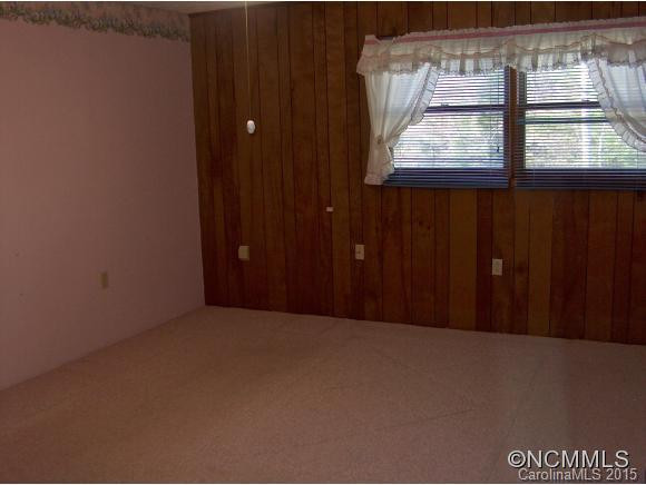 218 Turnpike Road - Photo 11