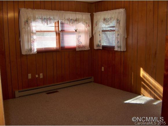 218 Turnpike Road - Photo 12
