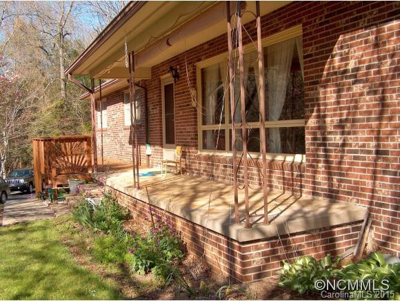 218 Turnpike Road - Photo 3