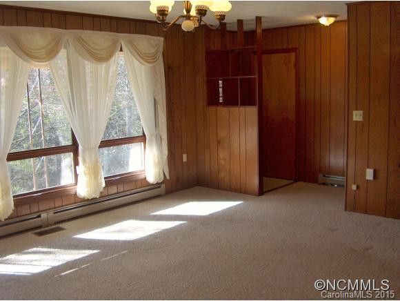 218 Turnpike Road - Photo 4