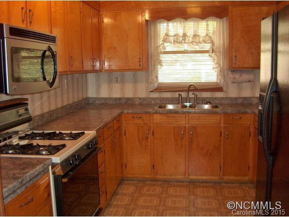 218 Turnpike Road - Photo 7