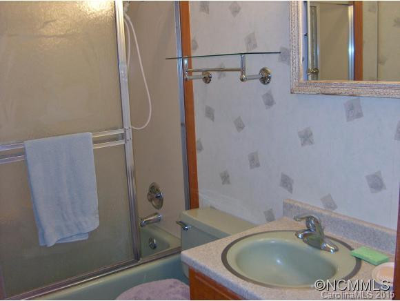 218 Turnpike Road - Photo 10