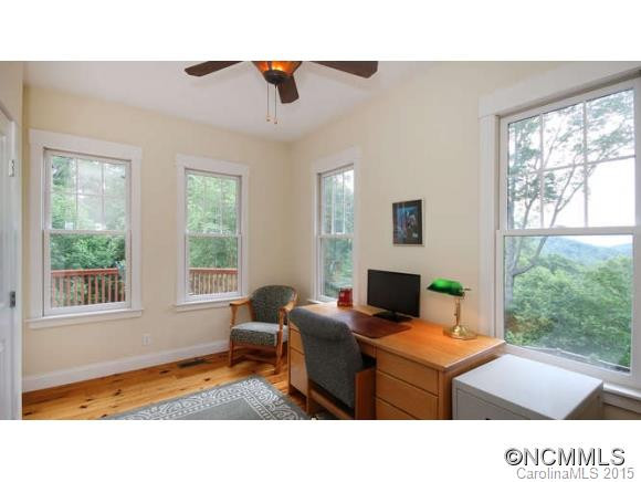 168 Sequoyah Hills Drive - Photo 11