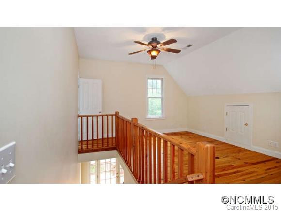 168 Sequoyah Hills Drive - Photo 12