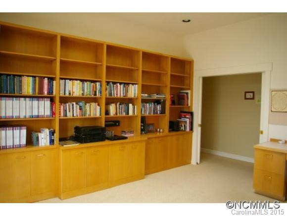 264 Beechwood Circle - Photo 17