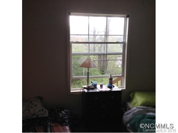 85 Meghan - Photo 18