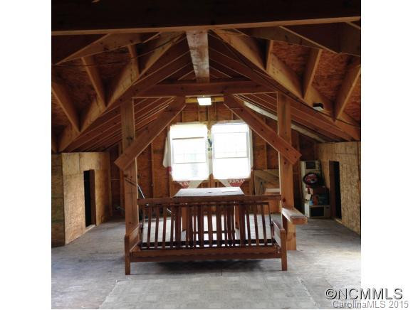 85 Meghan - Photo 22