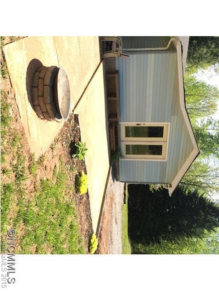 192 GREEN WATERS ROAD - Photo 8