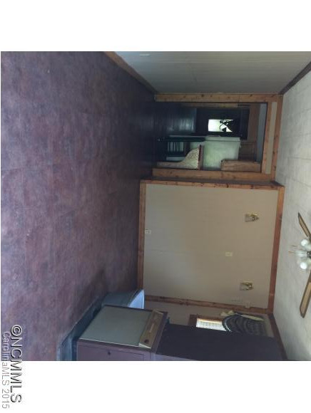 192 GREEN WATERS ROAD - Photo 10