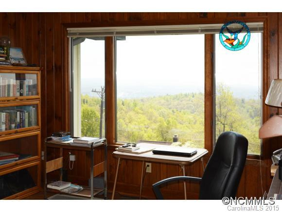 295 Roberts Drive - Photo 12
