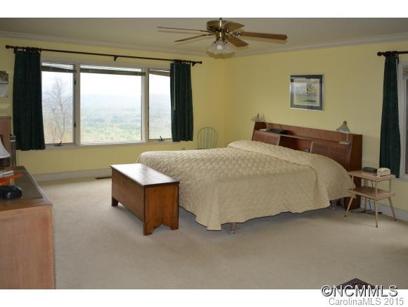 295 Roberts Drive - Photo 13
