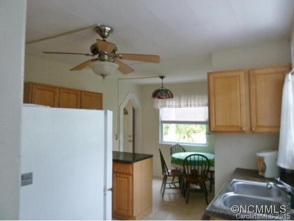 54 Highland Street - Photo 5