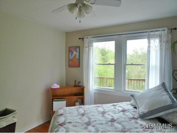 54 Highland Street - Photo 8