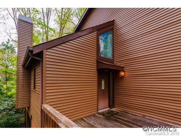 21 Turnberry Drive - Photo 2