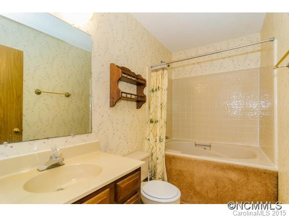 21 Turnberry Drive - Photo 17