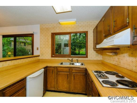 21 Turnberry Drive - Photo 10
