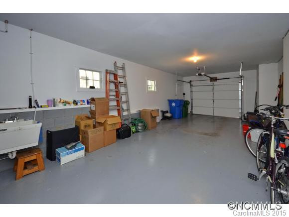140 Murdock Avenue - Photo 18