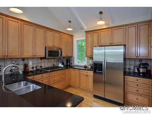 140 Murdock Avenue - Photo 7