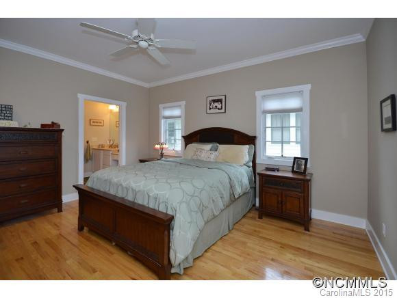 140 Murdock Avenue - Photo 8