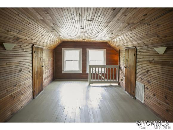 84 Vandalia Avenue - Photo 19