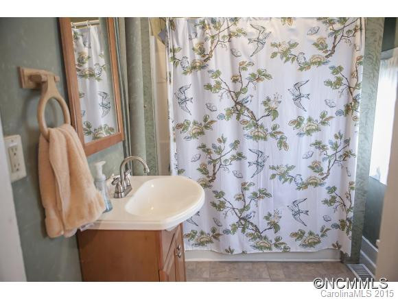 84 Vandalia Avenue - Photo 21