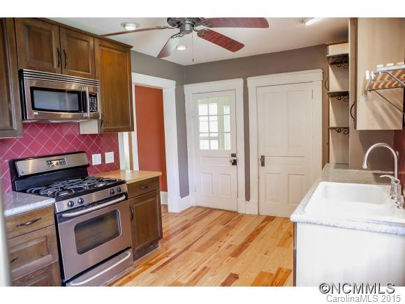 84 Vandalia Avenue - Photo 8