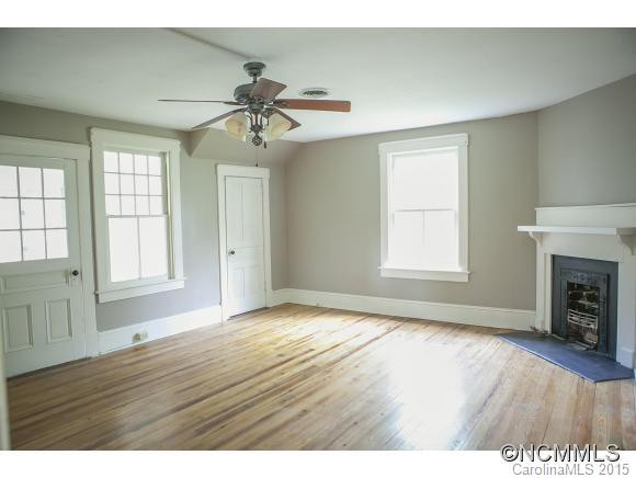 84 Vandalia Avenue - Photo 10