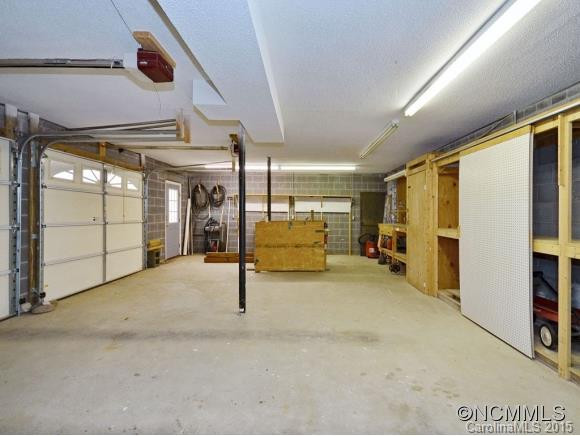 83 HONEYSUCKLE LN. - Photo 20