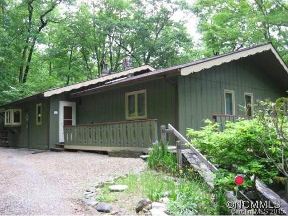 818 Moonshine Mountain Road - Photo 2