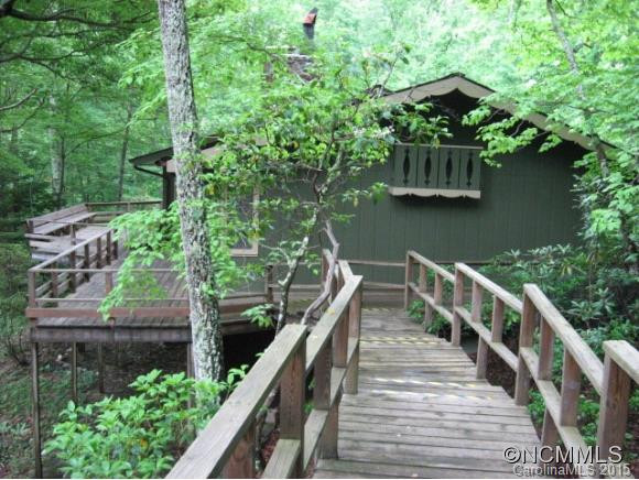 818 Moonshine Mountain Road - Photo 16