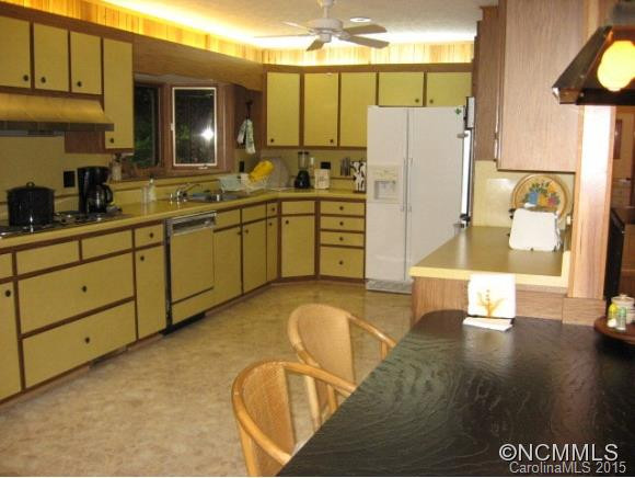 818 Moonshine Mountain Road - Photo 8