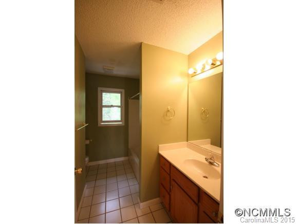 81 Forest Lake - Photo 11