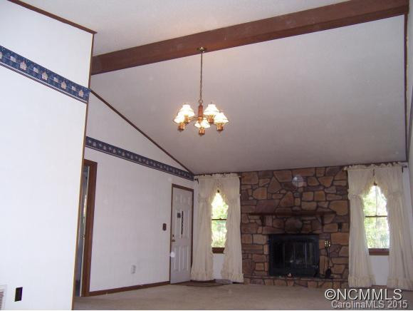 276 Timberlane Drive - Photo 7
