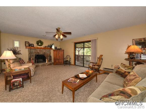648 Apple Tree Court - Photo 4