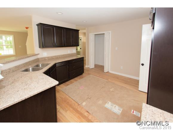 5 Parrot Road - Photo 3