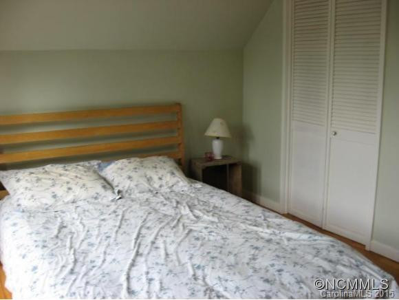 295 Rock Boulevard - Photo 13