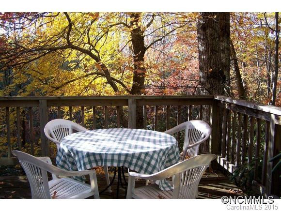 295 Rock Boulevard - Photo 3