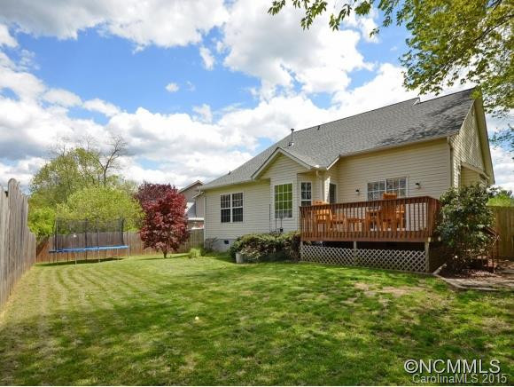 22 WESTMONT DRIVE - Photo 19