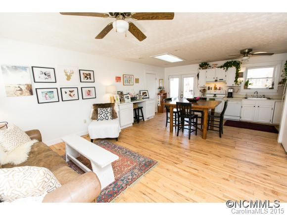 307 Genesis Circle - Photo 3