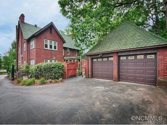 933 HENDERSONVILLE ROAD - Photo 24
