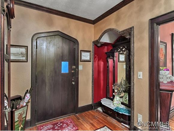 933 HENDERSONVILLE ROAD - Photo 4