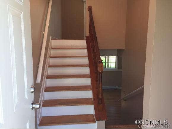 1010 W. Gilbert Street - Photo 2