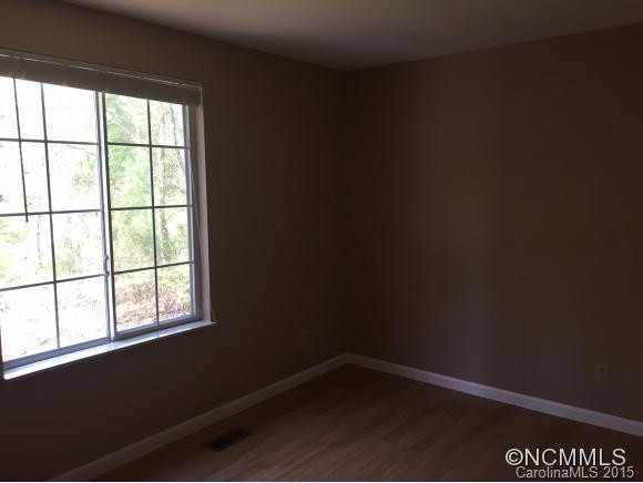 1010 W. Gilbert Street - Photo 8